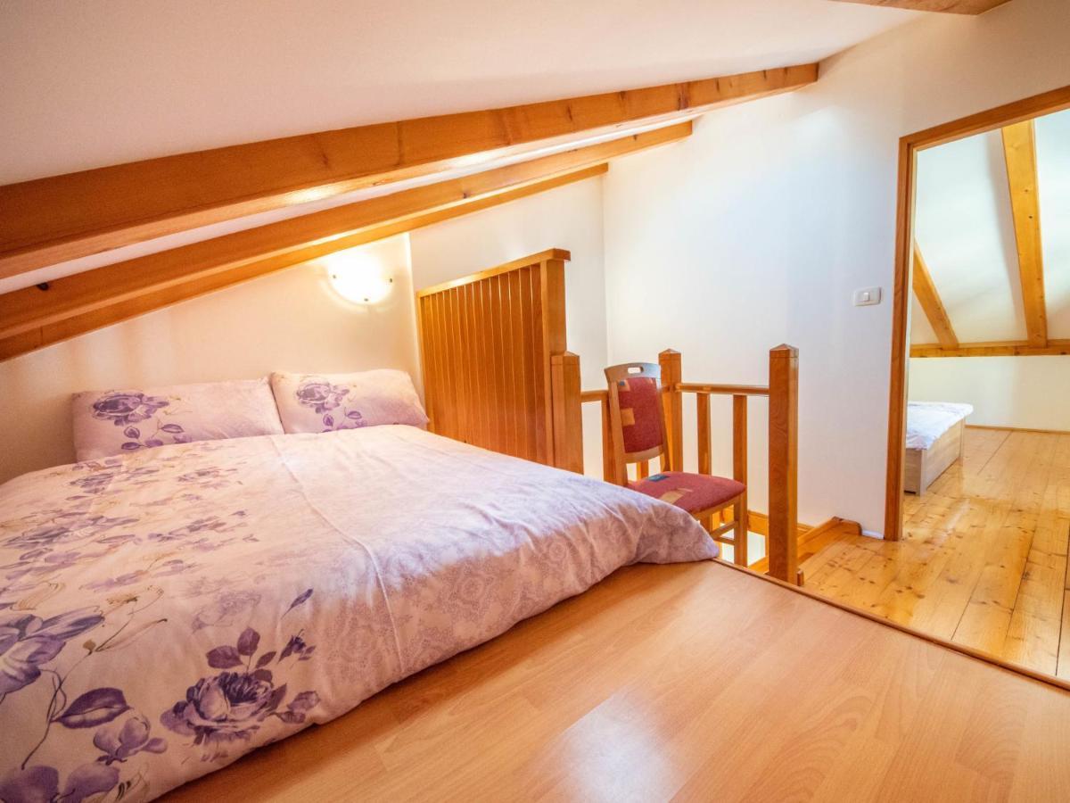 Apartment Kristijan By Interhome Brseč Eksteriør bilde